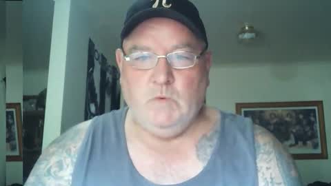 tattzsexy online show from 11/21/25, 10:19