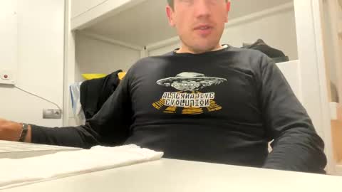 Tatuador40 online show from 12/30/24, 11:28