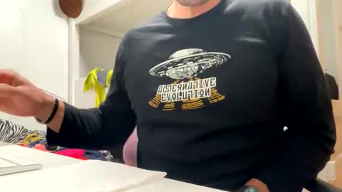 Tatuador40 online show from 11/09/25, 11:25