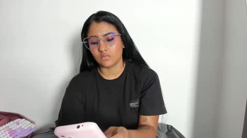 Tatiana Gomez online show from 04/29/26, 04:05