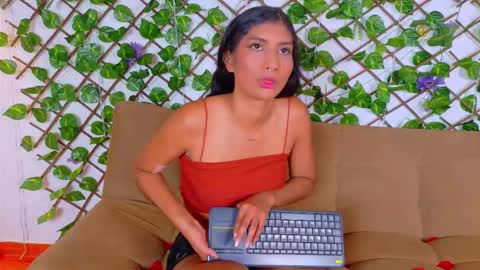 Taty Miller online show from 02/18/26, 06:15