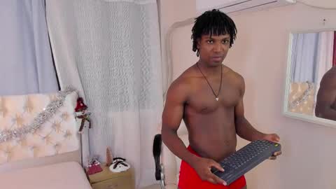 tau_montes online show from 11/29/25, 05:10