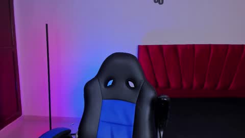 tau_montes online show from 12/16/25, 01:27