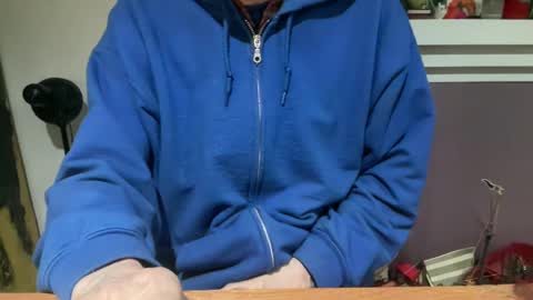 Snapshot of tauromolo chatting on 02/10/25, 10:09 tauromolo online show from 02/10/25, 10:09