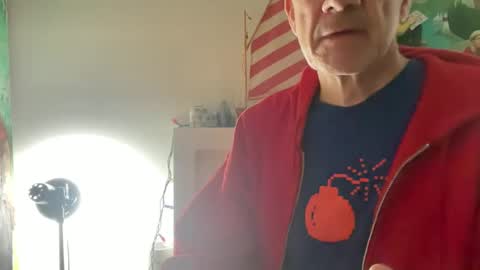 Snapshot of tauromolo chatting on 02/11/25, 07:44 tauromolo online show from 02/11/25, 07:44