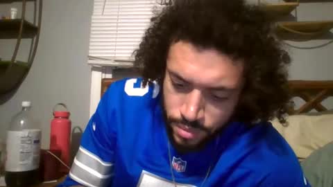 Snapshot of taurusbaeforever chatting on 10/21/25, 02:23 taurusbaeforever online show from 10/21/25, 02:23