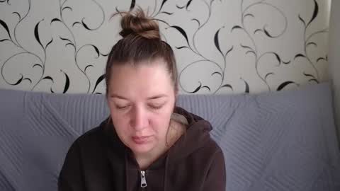 Diana online show from 09/24/25, 07:01