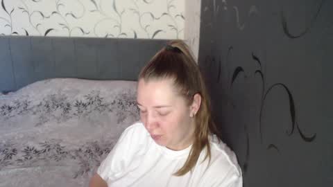 Diana online show from 06/10/26, 06:34