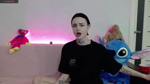 Snapshot of tayaavis chatting on 03/04/25, 07:54 Taya online show from 03/04/25, 07:54