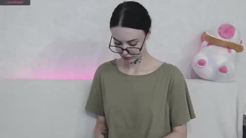 Snapshot of tayaavis chatting on 09/22/25, 07:05 Taya online show from 09/22/25, 07:05