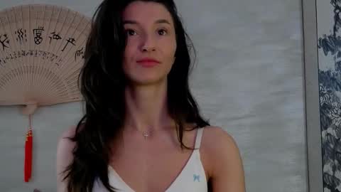 TayaKayan online show from 04/15/26, 09:05