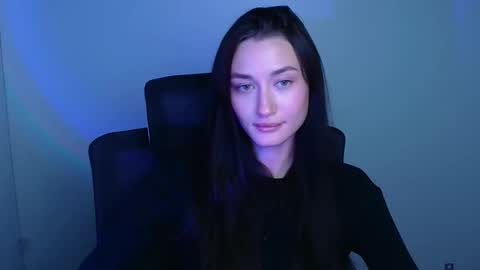 Snapshot of tayavibe chatting on 11/02/25, 06:27 Taya online show from 11/02/25, 06:27