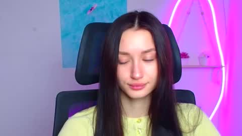 Taya online show from 03/24/26, 06:18