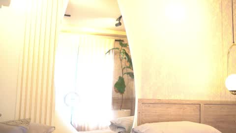 Snapshot of taylerkim chatting on 10/29/25, 06:53 Teylor Kim online show from 10/29/25, 06:53