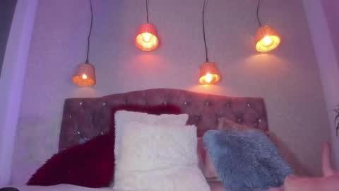 Taylor Duran. online show from 01/24/25, 11:04