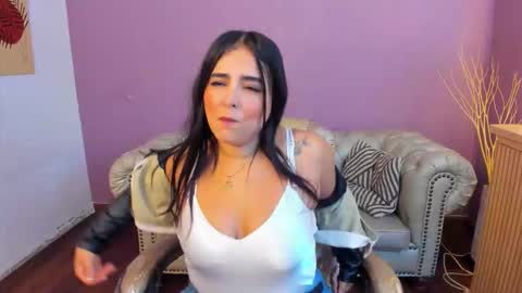 Taylor Bennet online show from 10/03/25, 12:13