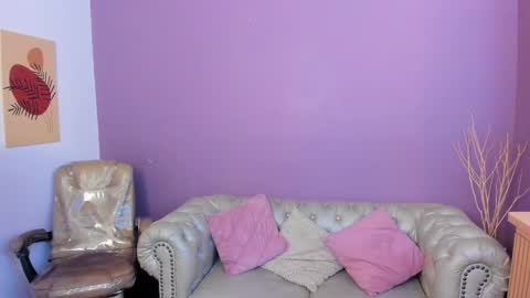 Taylor Bennet online show from 10/17/25, 12:08