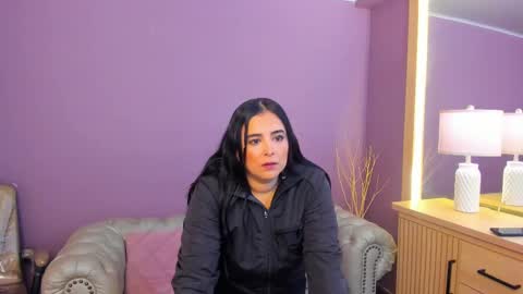 Taylor Bennet online show from 10/20/25, 12:05