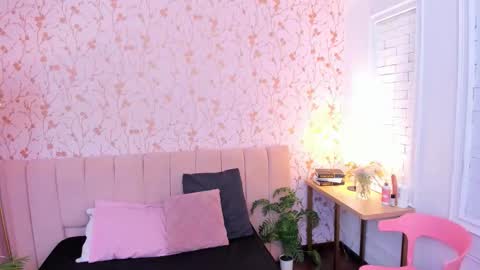 Taylor Bennet online show from 03/06/26, 12:01