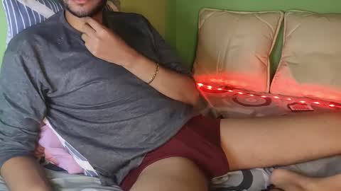 Taylor online show from 02/12/26, 01:44