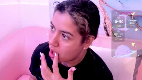 Snapshot of taylor_cupper_ chatting on 11/01/25, 08:11 taylor_cupper_ online show from 11/01/25, 08:11