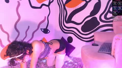 taylor online show from 02/28/25, 09:04