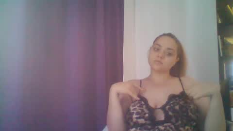 Snapshot of taylor_kaelia chatting on 10/17/25, 10:40 Taylor and Kaelia online show from 10/17/25, 10:40