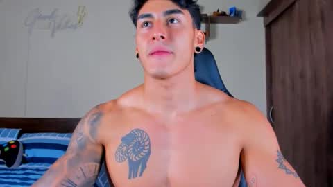 taylor_mclane1 online show from 02/07/26, 06:44