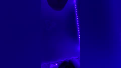 Snapshot of taylor_mommy chatting on 12/22/25, 02:30 taylor_mommy online show from 12/22/25, 02:30