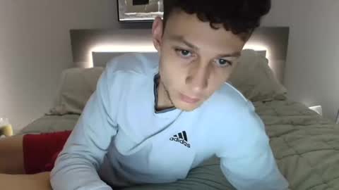 taylorcamz online show from 09/12/25, 04:12