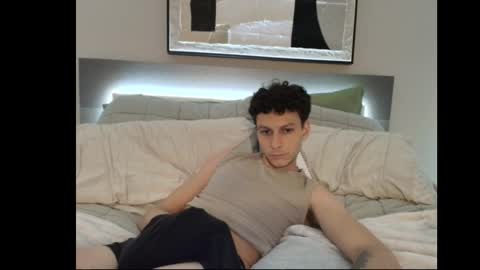 taylorcamz online show from 11/15/25, 08:55