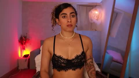 taylormichell online show from 02/24/26, 07:34