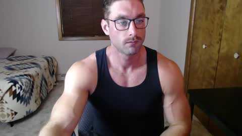 Taylor Oaks online show from 06/10/26, 01:10