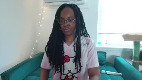 Taylor online show from 03/31/26, 03:56