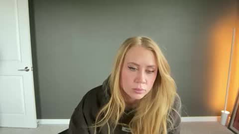 Taylor Rae online show from 02/10/26, 12:26