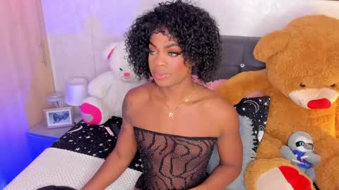 Snapshot of tayssa_maravilh chatting on 04/26/26, 11:13 TAYSSA ONLINE FROM 0630 PM - 1130 PM COLOMBIAN HOUR online show from 04/26/26, 11:13