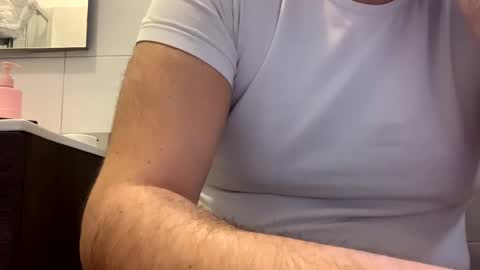 Tbest1986 online show from 02/02/25, 09:08