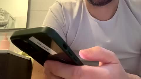 Tbest1986 online show from 03/25/26, 04:57