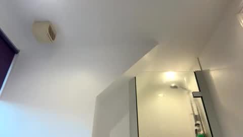 tboywand online show from 04/17/26, 06:33