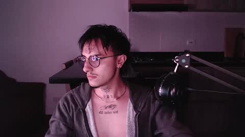 Snapshot of te0__0 chatting on 01/06/26, 03:32 Teo independent model online show from 01/06/26, 03:32