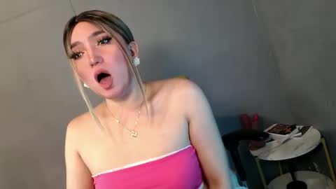 ellaine online show from 03/05/25, 12:38
