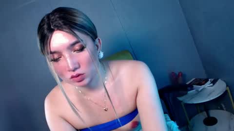 ellaine online show from 03/05/25, 03:40