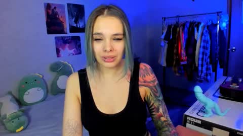 Kristina online show from 02/25/25, 10:39