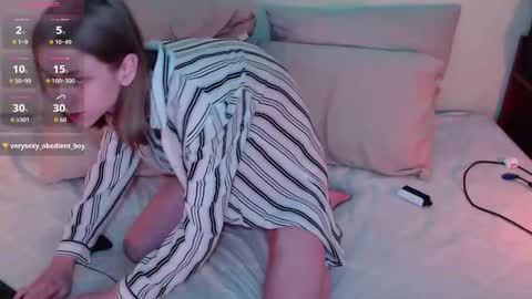 Mark online show from 09/22/25, 06:32