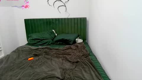 Snapshot of tealeaves111 chatting on 03/12/25, 12:53 Tea Leaves online show from 03/12/25, 12:53