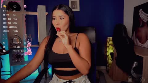 Snapshot of team_soler chatting on 01/16/25, 03:45 Loren Soler Sophie Soler 19 years online show from 01/16/25, 03:45