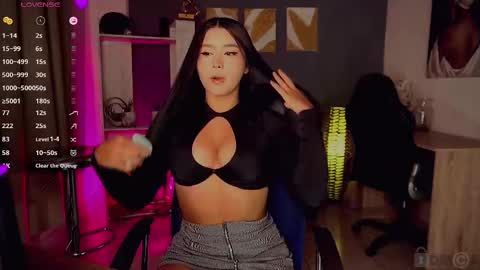 Snapshot of team_soler chatting on 02/23/25, 03:24 Loren Soler Sophie Soler 19 years online show from 02/23/25, 03:24