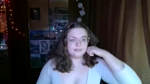 Teasing Dora online show from 02/07/26, 02:59