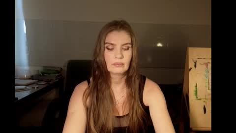 Snapshot of teasingelly chatting on 10/30/25, 05:09 teasingelly online show from 10/30/25, 05:09