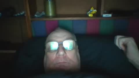 Mark online show from 03/18/26, 09:01